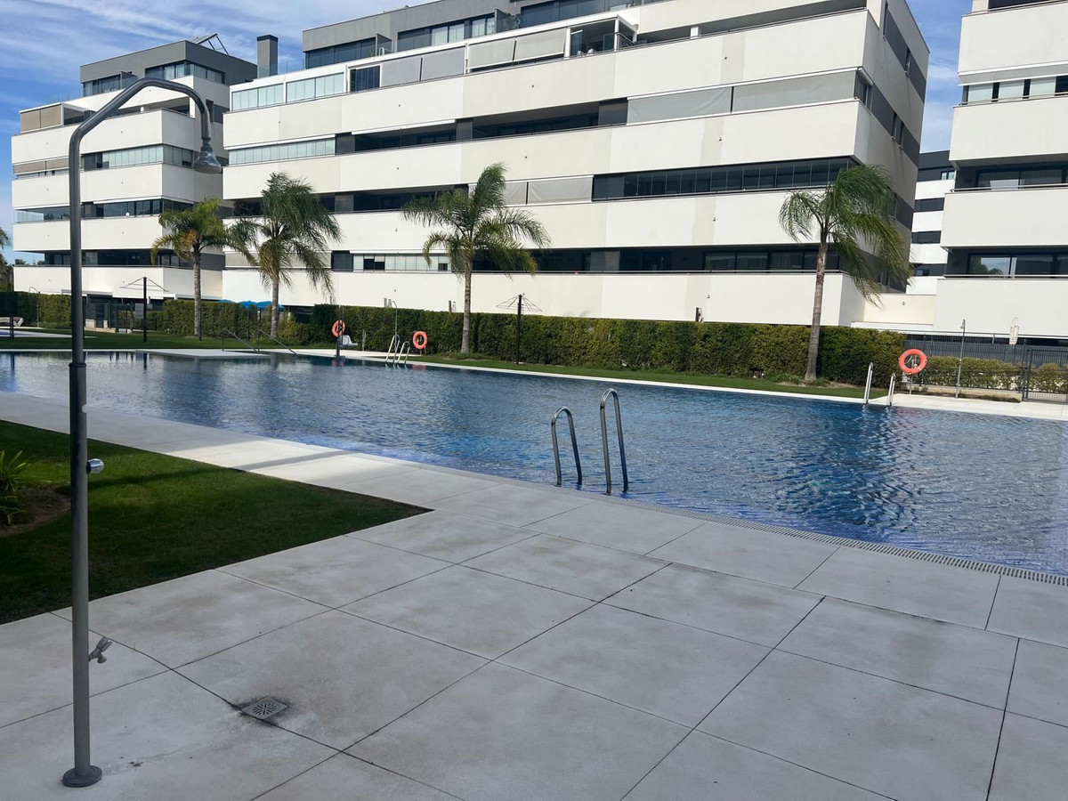 Appartement te koop in Torremolinos | 4 slaapkamers H5527384