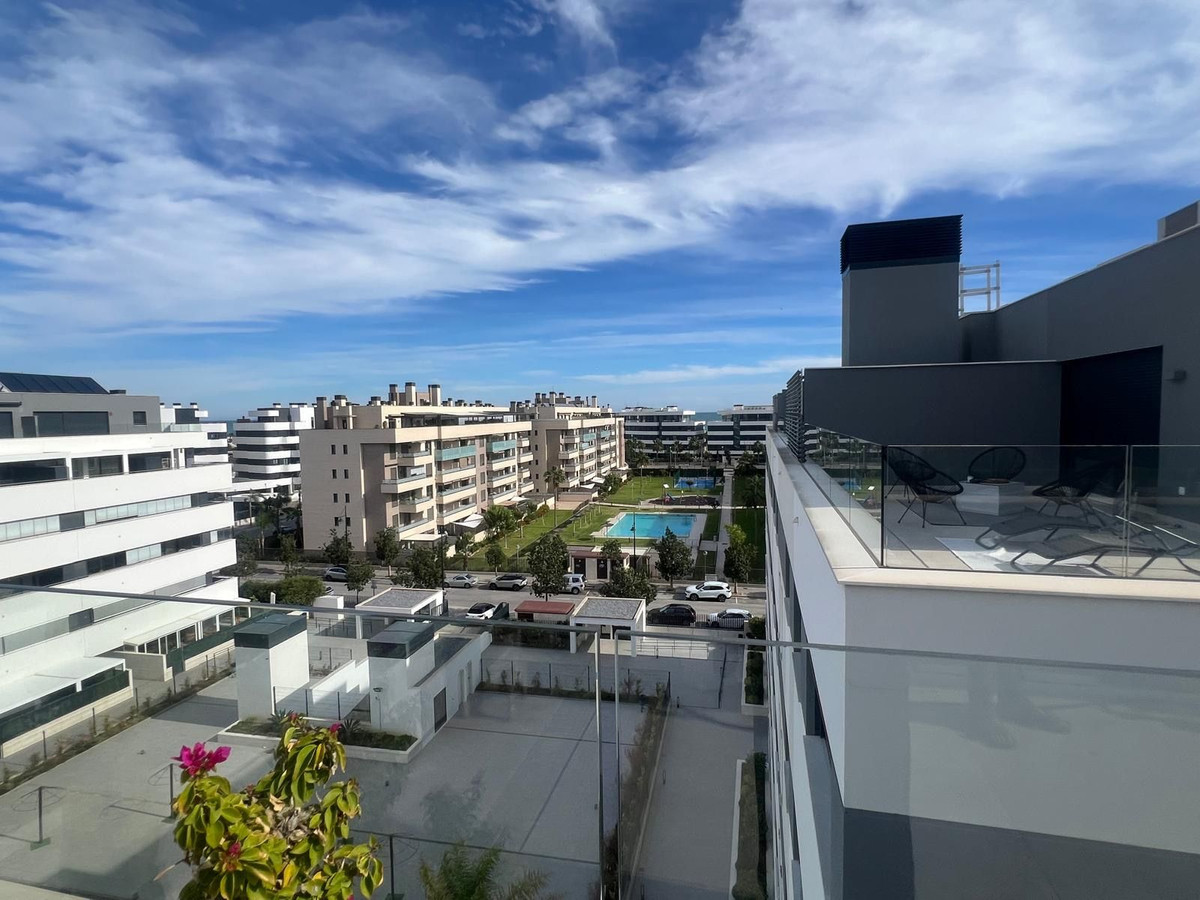 Appartement te koop in Torremolinos | 4 slaapkamers H5527384