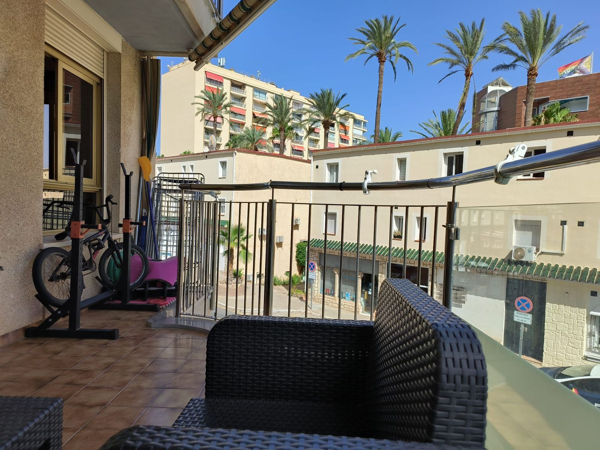 Tussenverdieping Appartement in Torremolinos Centro-12