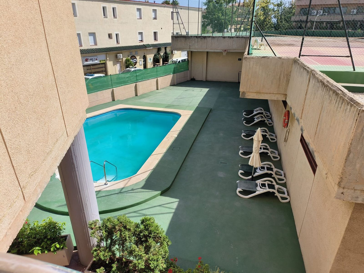 Tussenverdieping Appartement in Torremolinos Centro-15