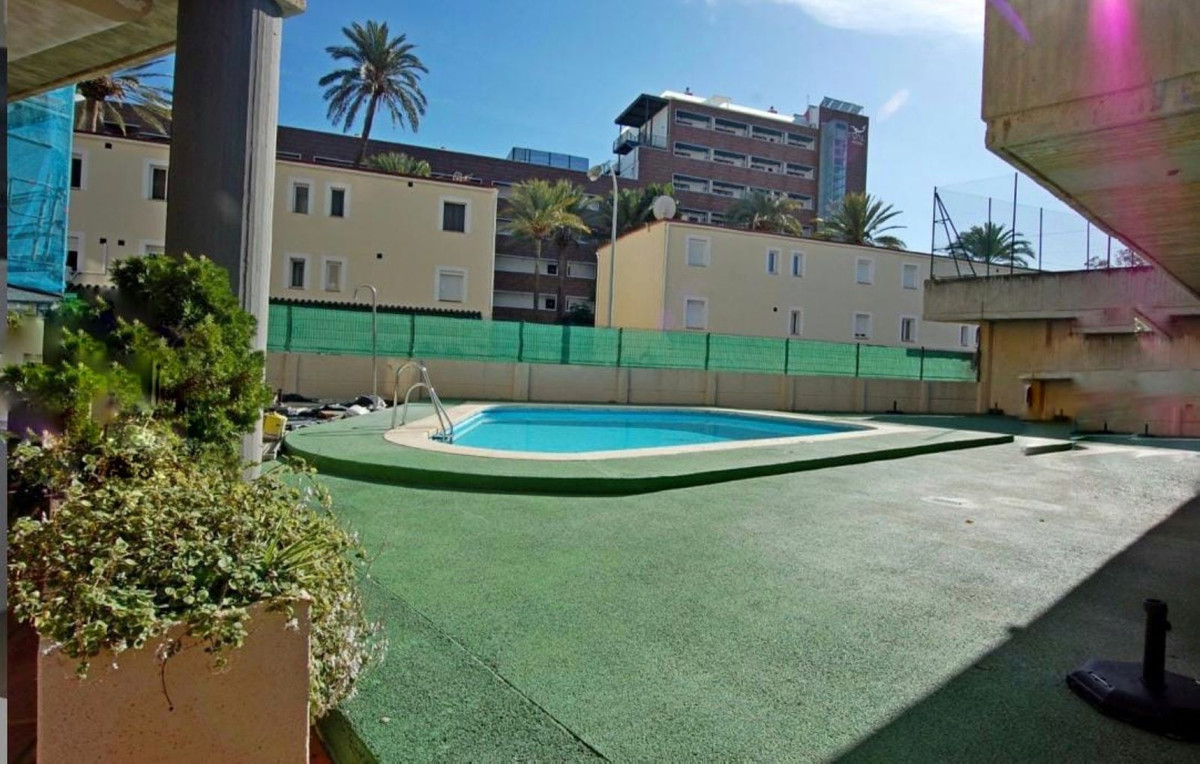 Tussenverdieping Appartement in Torremolinos Centro-24