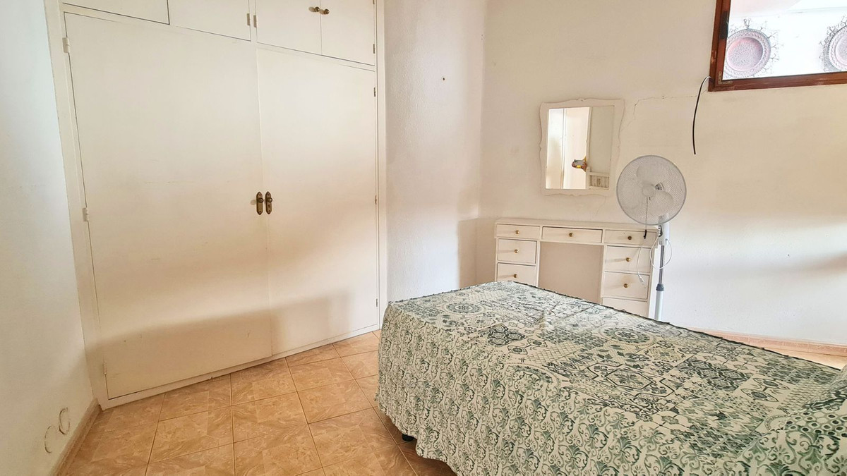 Penthouse in Torremolinos Centro-12