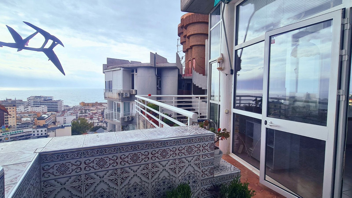 Penthouse in Torremolinos Centro-3