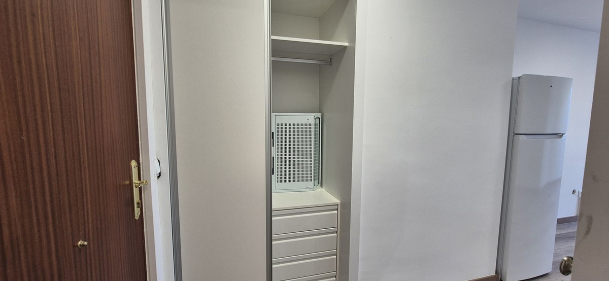 Appartement te koop in Torremolinos Centro | 0 slaapkamers H5040949