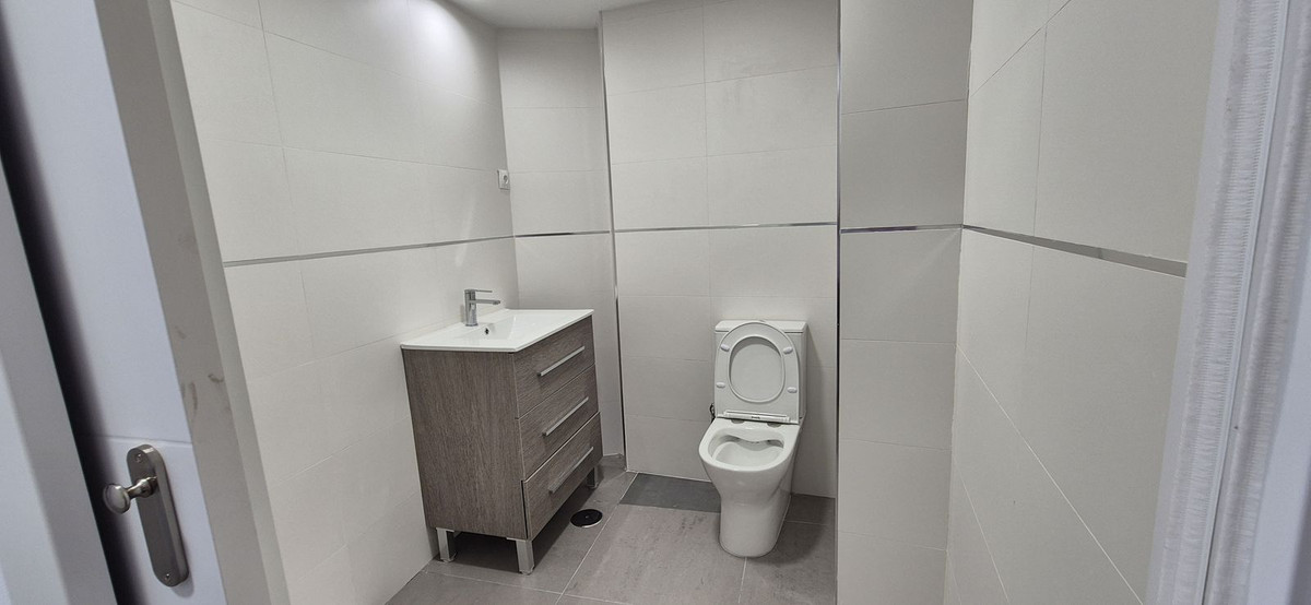 Appartement te koop in Torremolinos Centro | 0 slaapkamers H5040949