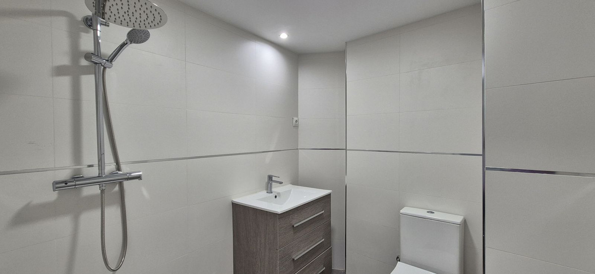 Appartement te koop in Torremolinos Centro | 0 slaapkamers H5040949