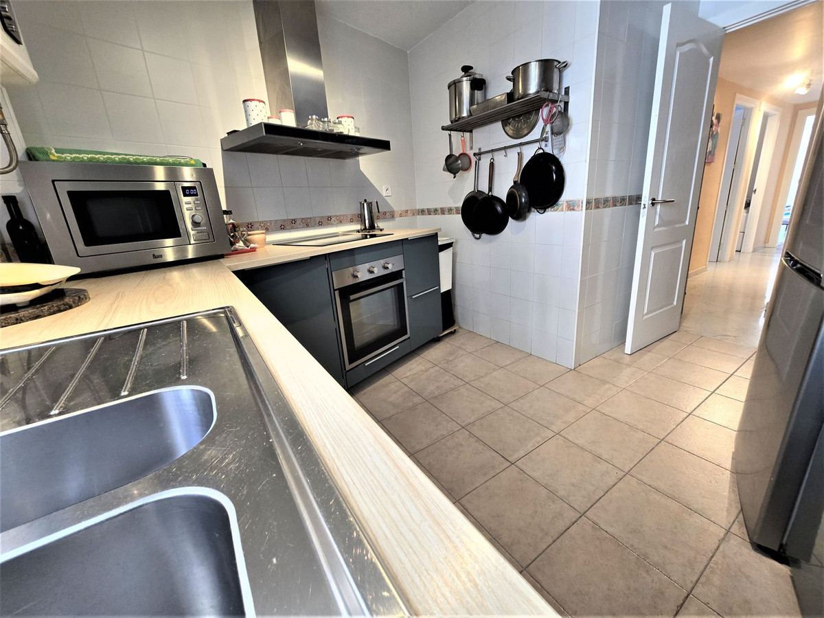 Tussenverdieping Appartement in Torremolinos Centro-21