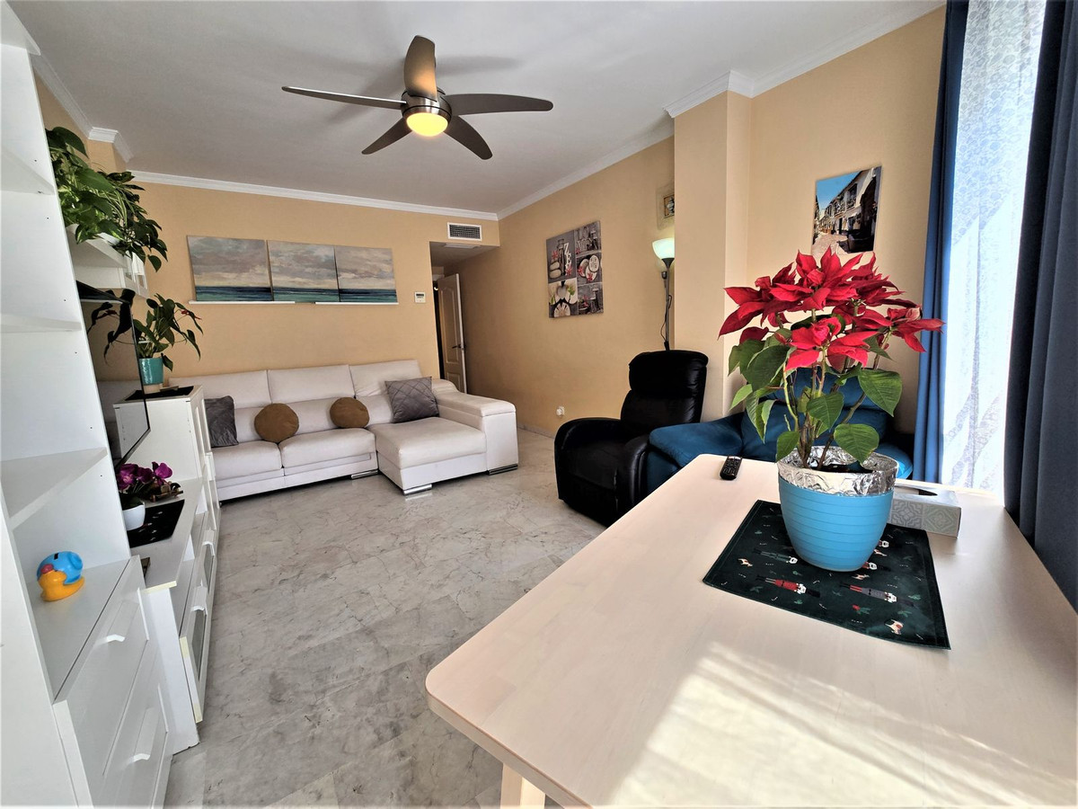 Tussenverdieping Appartement in Torremolinos Centro-5
