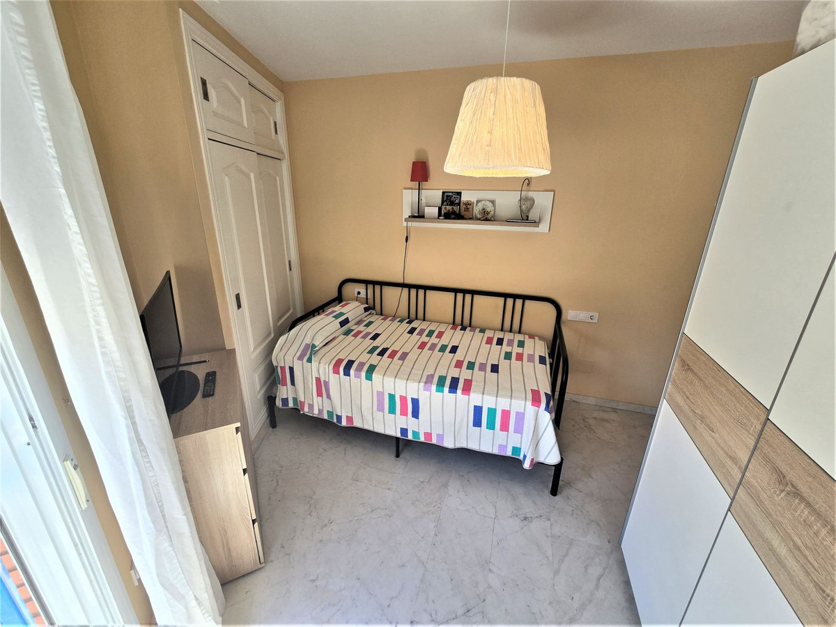 Tussenverdieping Appartement in Torremolinos Centro-9