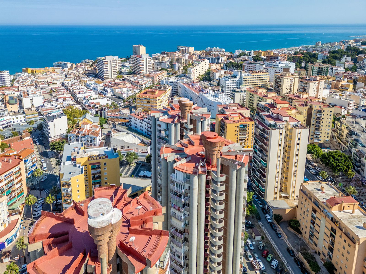Tussenverdieping Appartement in Torremolinos Centro-11