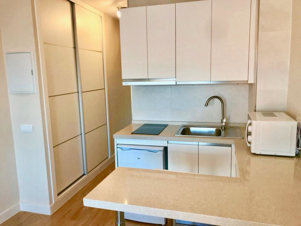 Appartement te koop in Torremolinos Centro | 0 slaapkamers H5056996