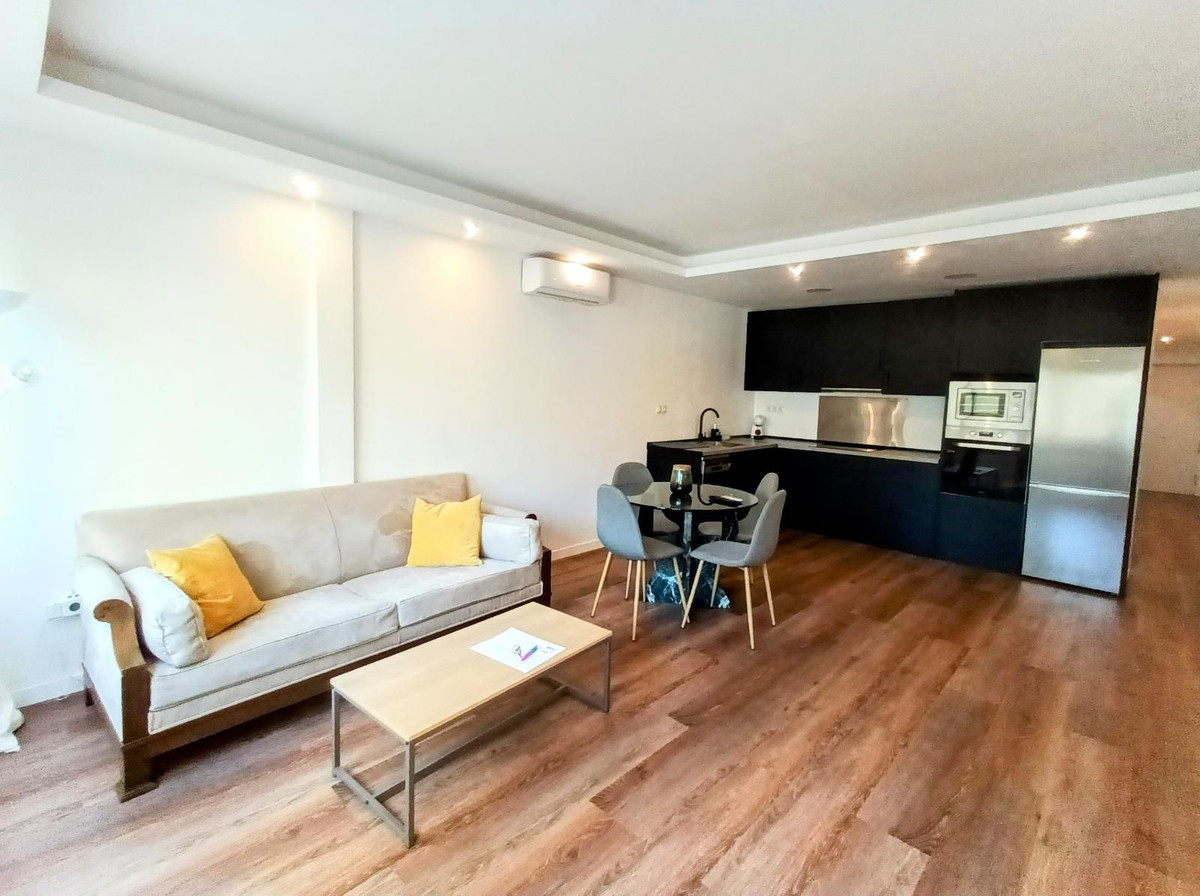 Appartement te koop in Torremolinos Centro | 1 slaapkamers H5114275