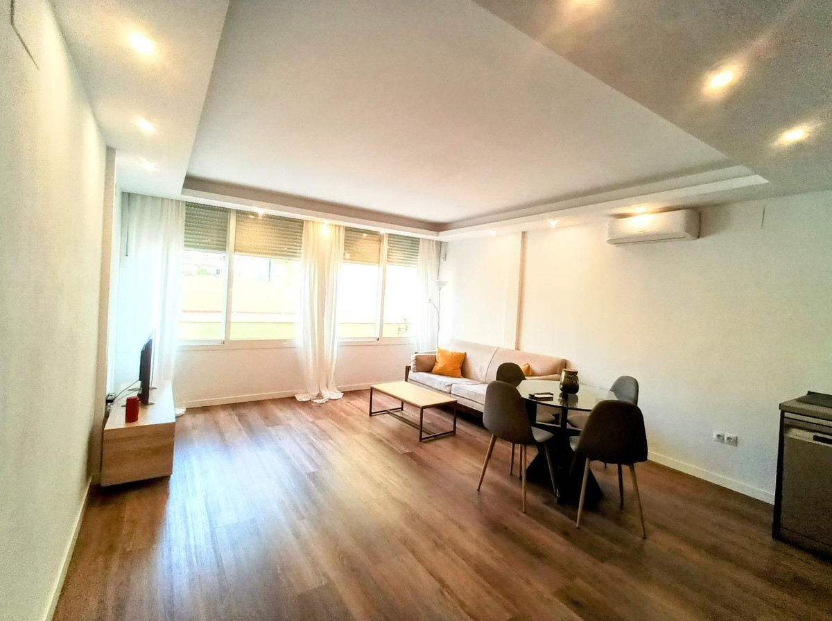 Appartement te koop in Torremolinos Centro | 1 slaapkamers H5114275