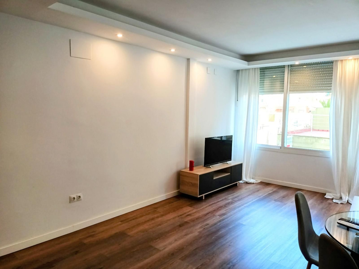 Appartement te koop in Torremolinos Centro | 1 slaapkamers H5114275