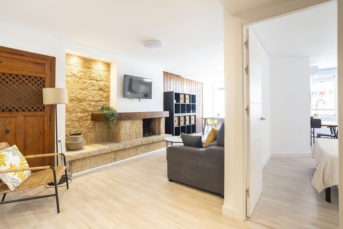 Appartement te koop in Torremolinos Centro | 2 slaapkamers H5208682