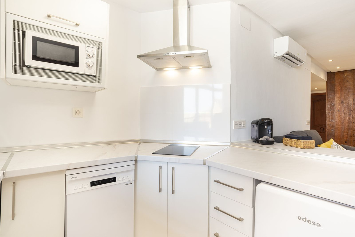 Appartement te koop in Torremolinos Centro | 2 slaapkamers H5208682