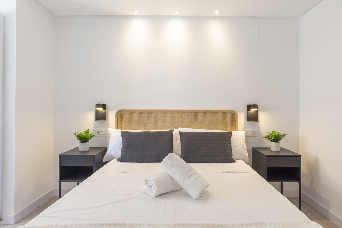 Appartement te koop in Torremolinos Centro | 2 slaapkamers H5208682