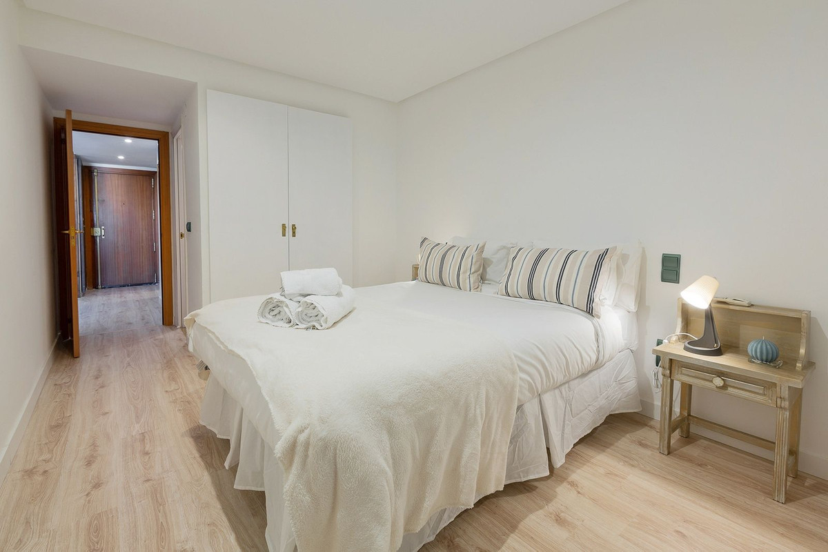 Appartement te koop in Torremolinos Centro | 2 slaapkamers H5210491