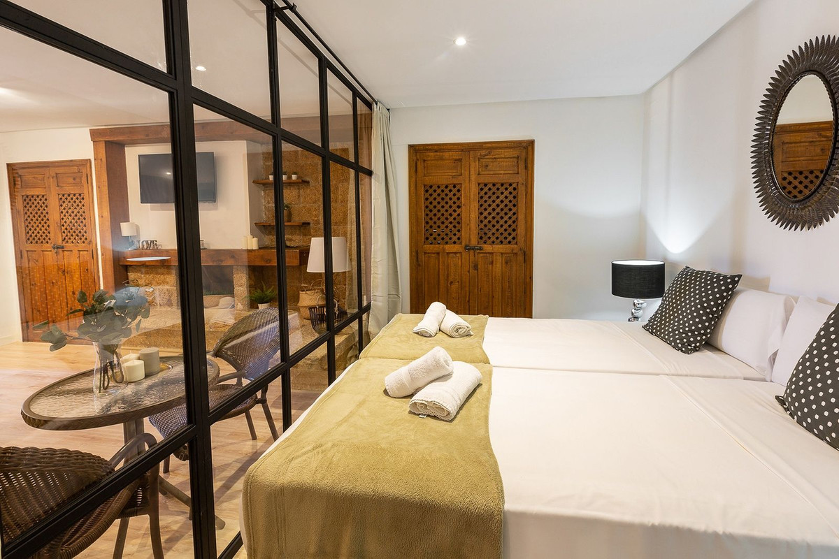 Appartement te koop in Torremolinos Centro | 2 slaapkamers H5210491