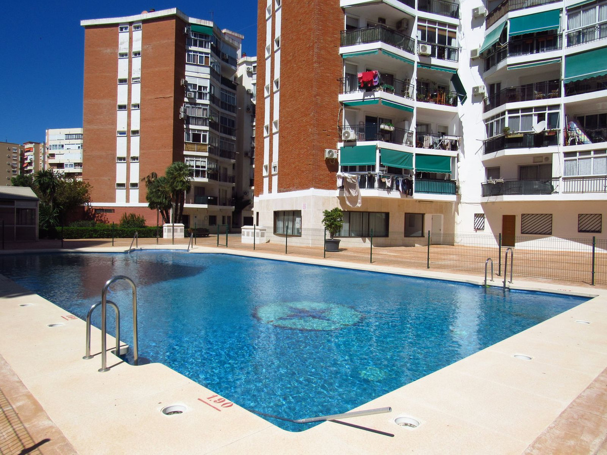 Appartement te koop in Torremolinos Centro | 2 slaapkamers H5426749