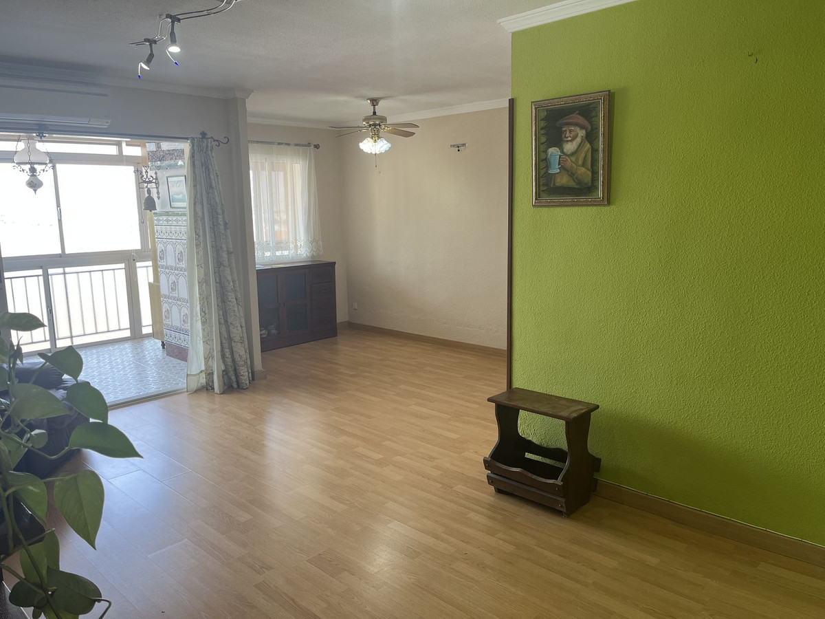 Appartement te koop in Torremolinos Centro | 2 slaapkamers H5426749