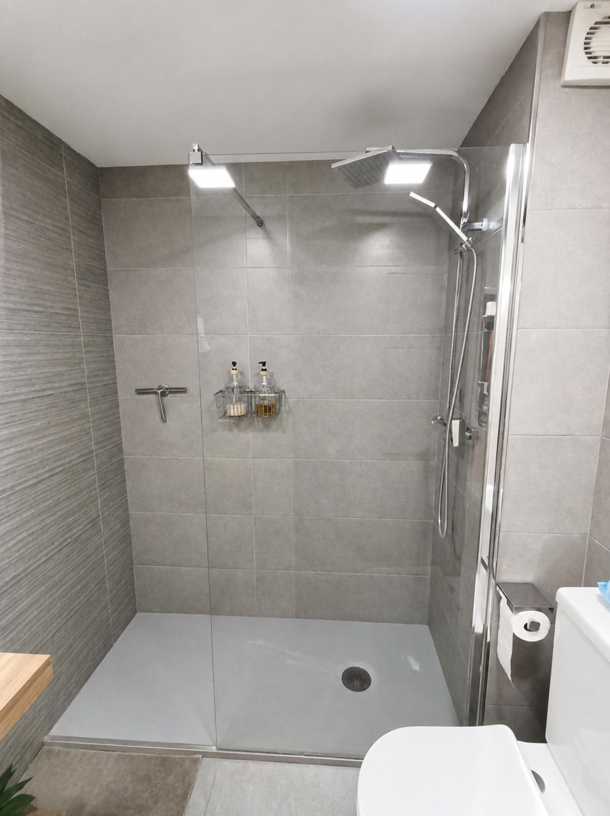 Appartement te koop in Torremolinos Centro | 2 slaapkamers H5433325