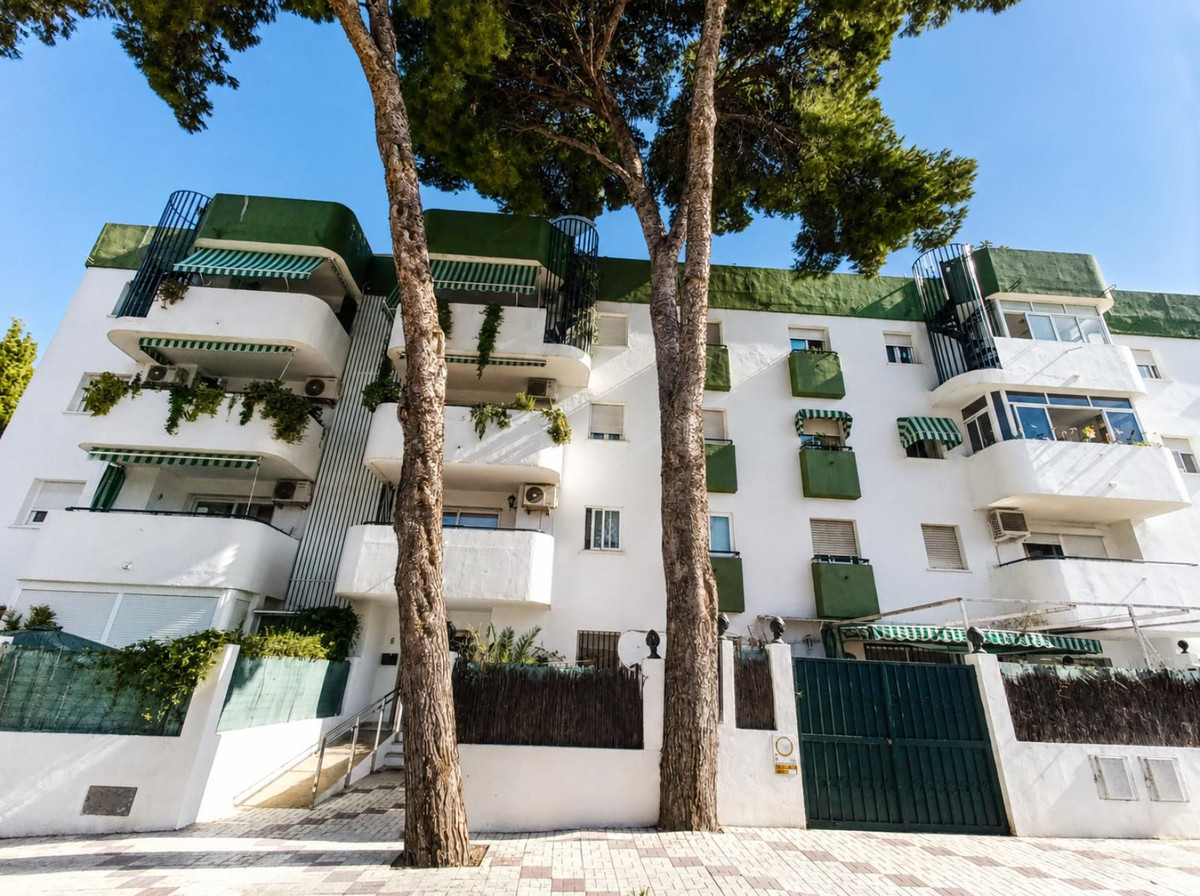 Appartement te koop in Torremolinos Centro | 2 slaapkamers H5433325