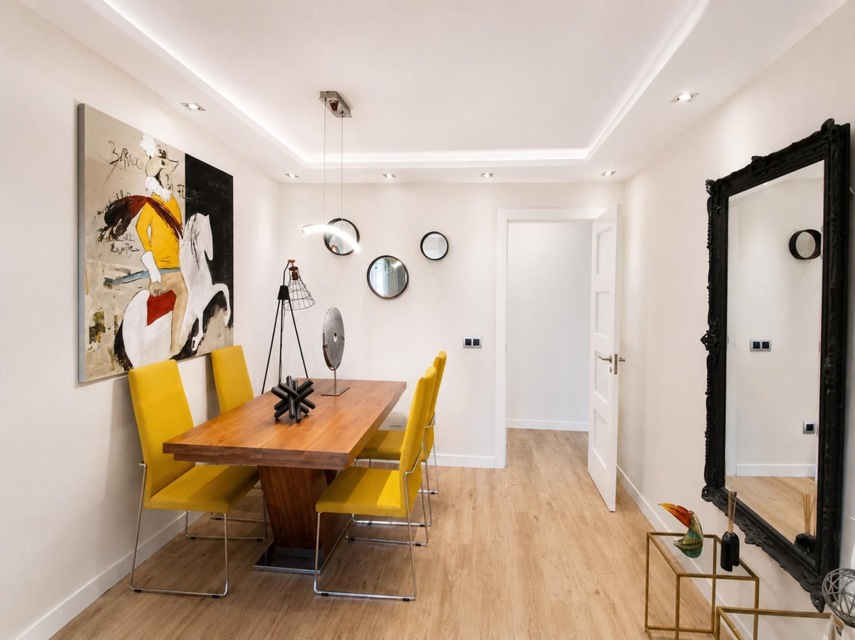 Appartement te koop in Torremolinos Centro | 2 slaapkamers H5433325