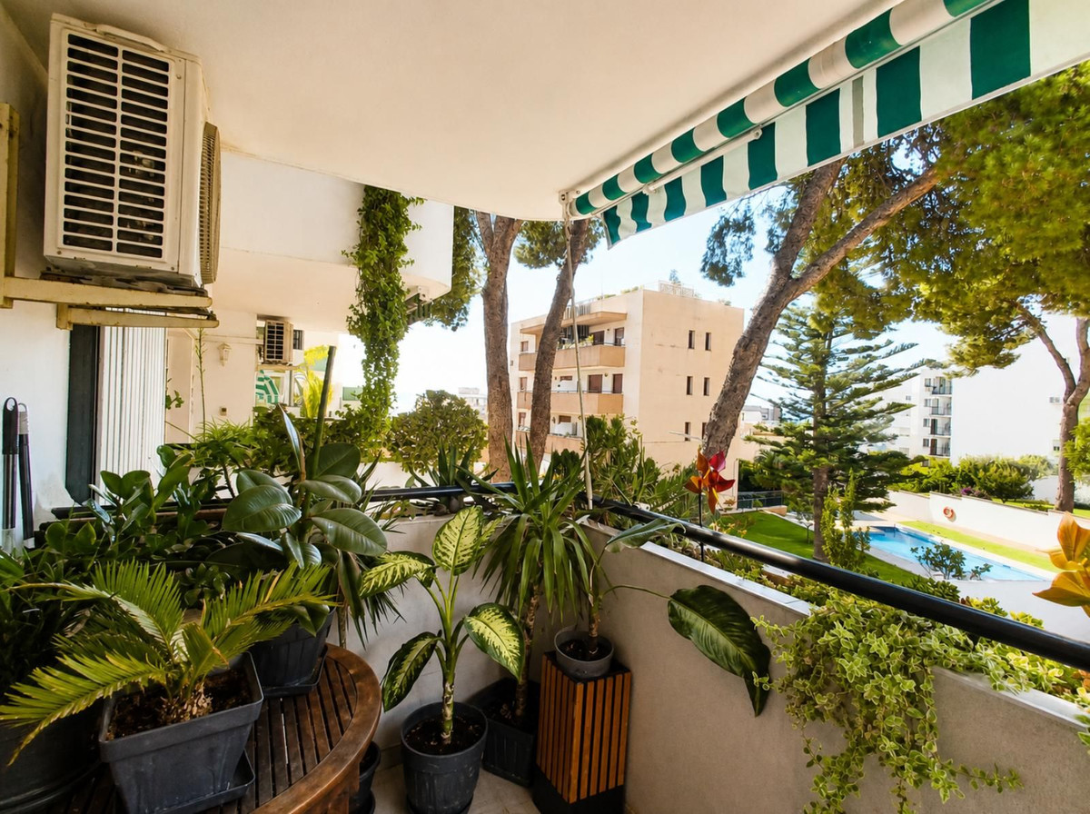 Appartement te koop in Torremolinos Centro | 2 slaapkamers H5433325