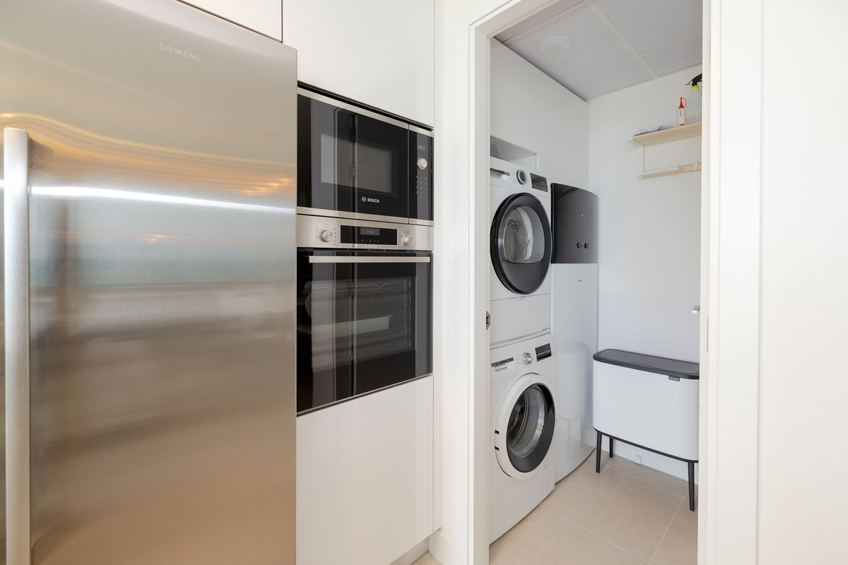 Appartement te koop in Torremolinos Centro | 2 slaapkamers H5483605