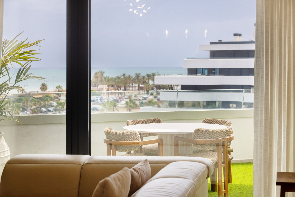 Appartement te koop in Torremolinos Centro | 2 slaapkamers H5483605
