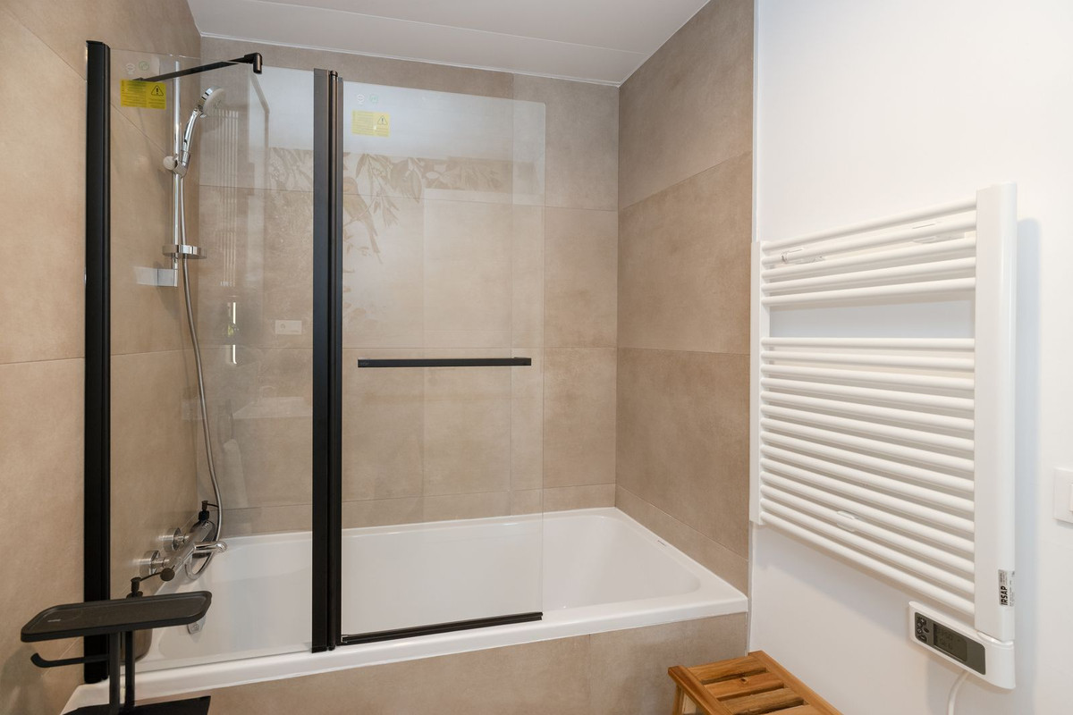 Appartement te koop in Torremolinos Centro | 2 slaapkamers H5483605
