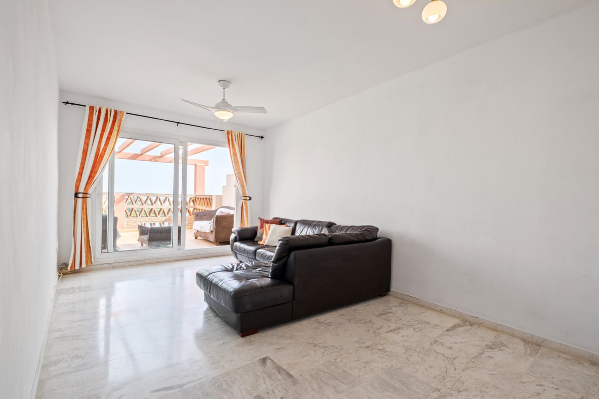 Penthouse in Torrequebrada-12