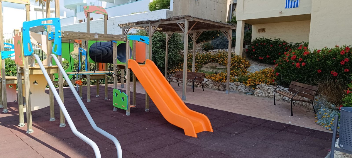 Tussenverdieping Appartement in Torrequebrada-2