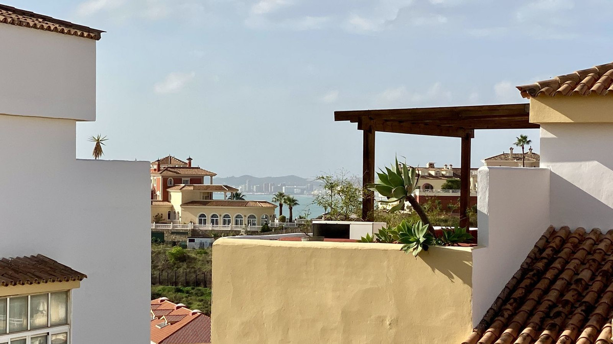 Tussenverdieping Appartement in Torrequebrada-1