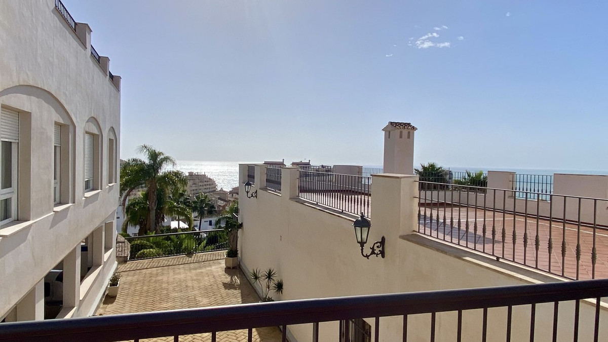 Tussenverdieping Appartement in Torrequebrada-24