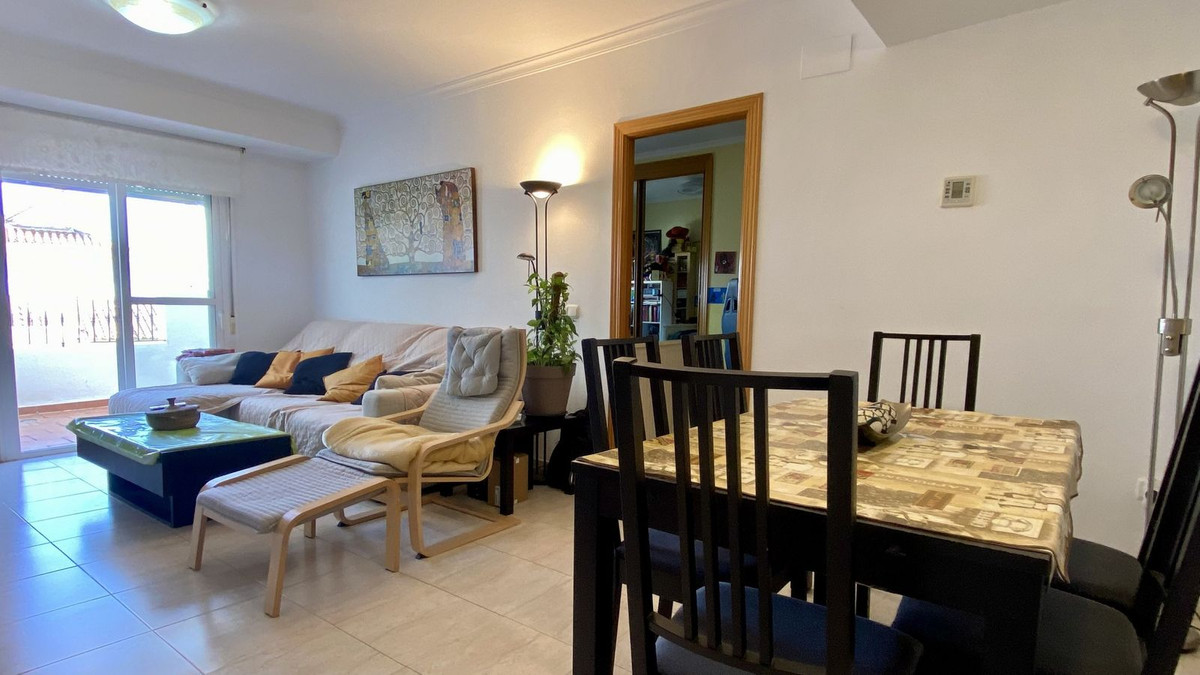 Tussenverdieping Appartement in Torrequebrada-8