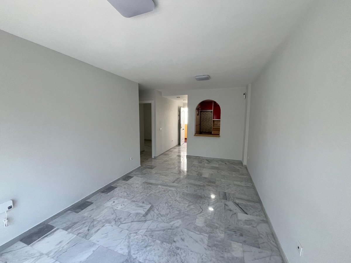 Bovenverdieping Appartement in Torrequebrada-10