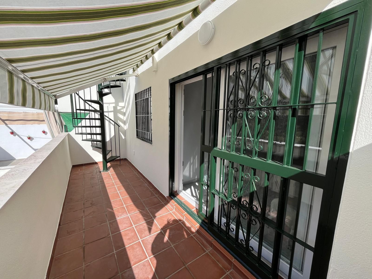 Bovenverdieping Appartement in Torrequebrada-16