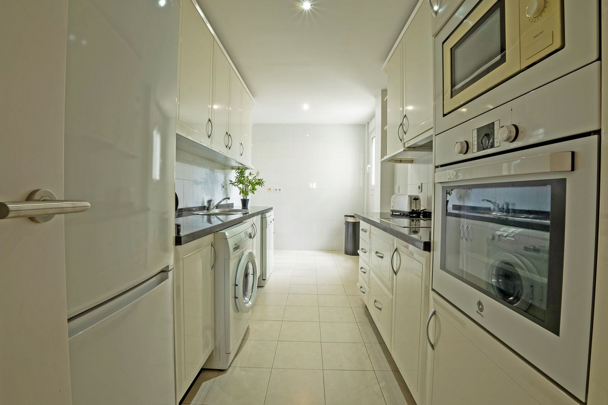 Bovenverdieping Appartement in Torrequebrada-14