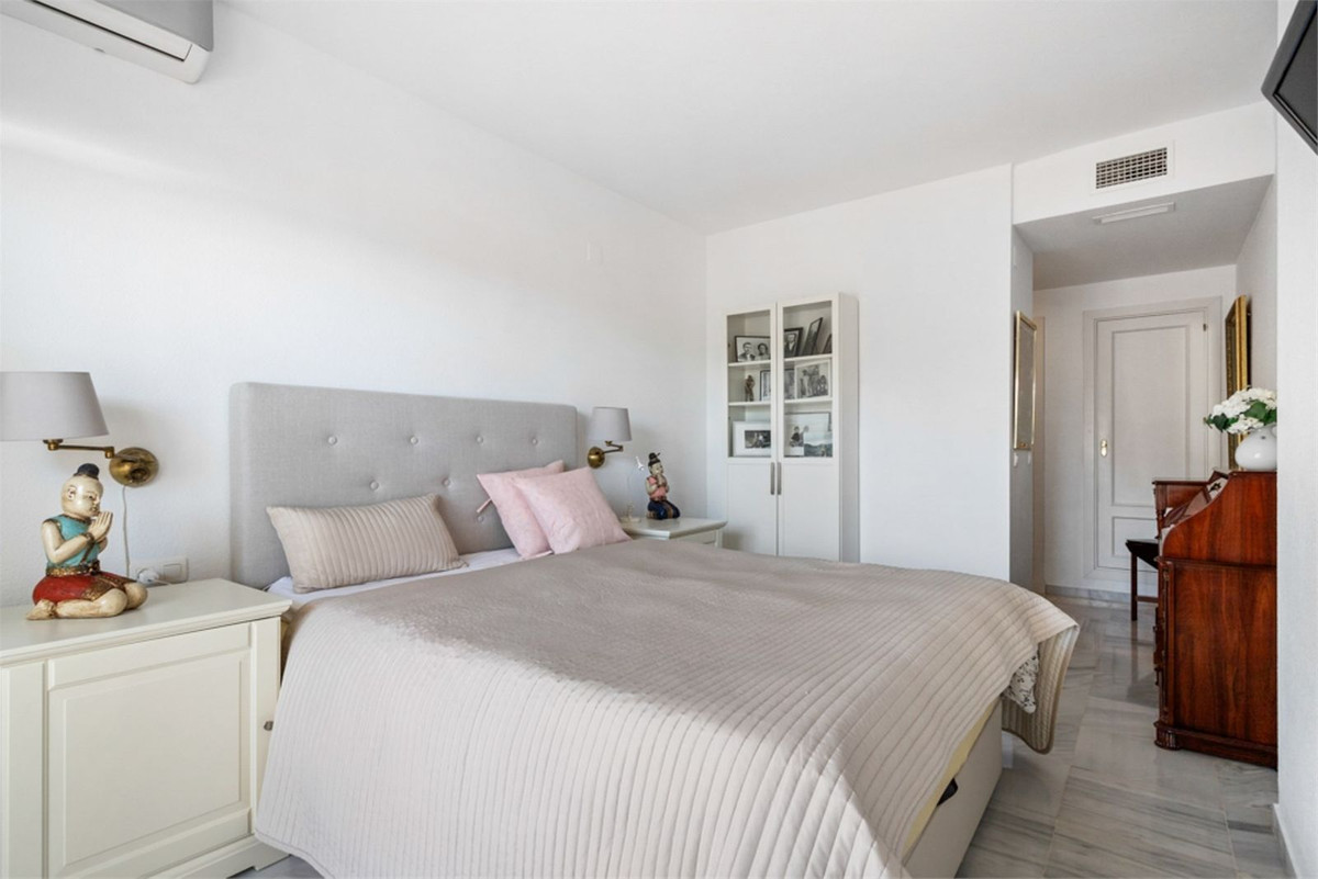 Tussenverdieping Appartement in Torrequebrada-14
