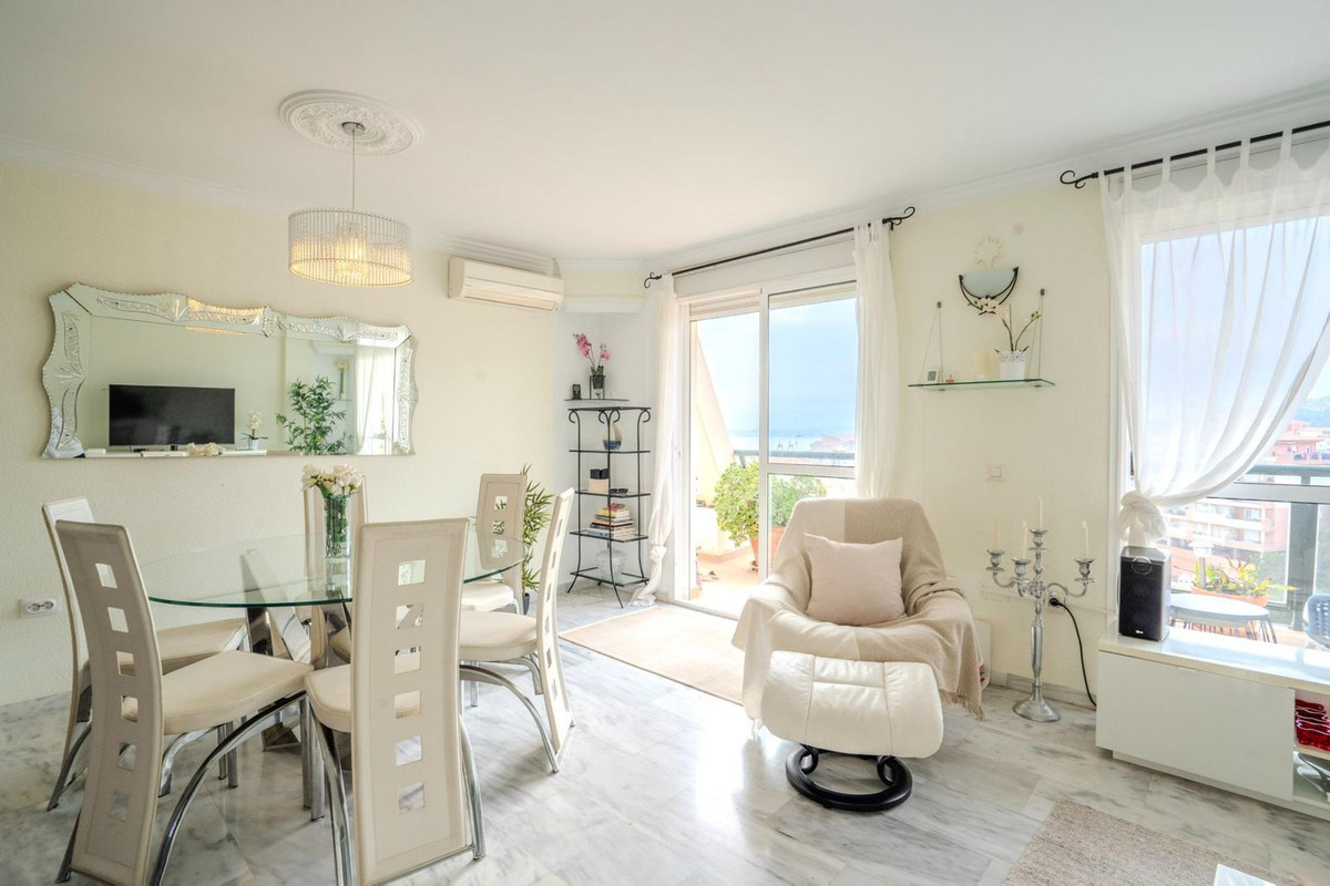 Penthouse Duplex in Torrequebrada-12