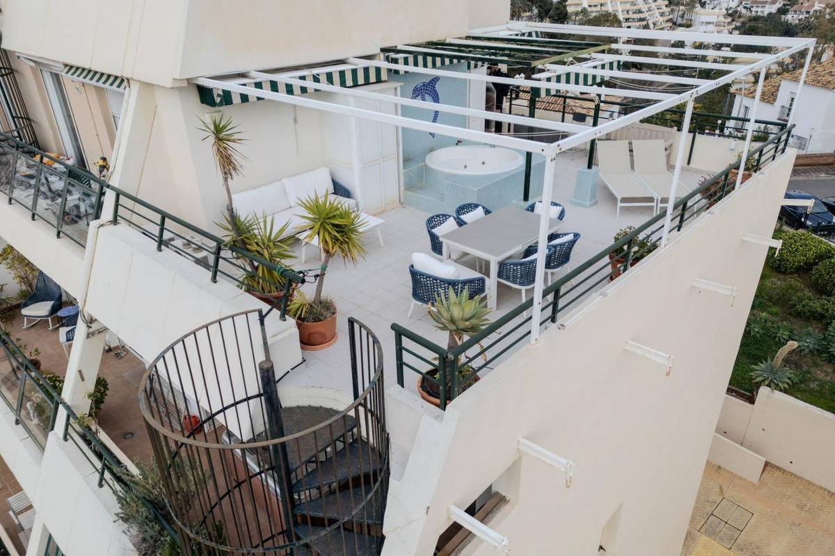 Penthouse Duplex in Torrequebrada-29