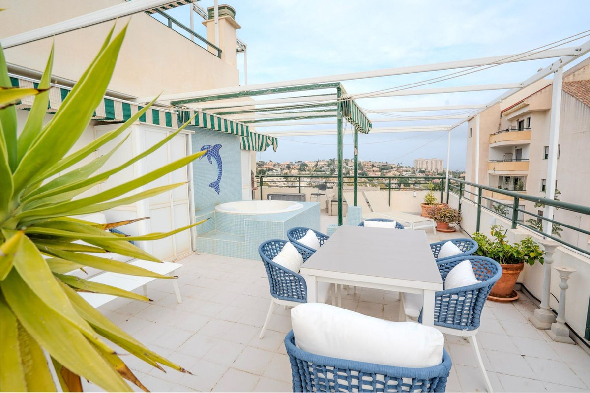 Penthouse Duplex in Torrequebrada-32