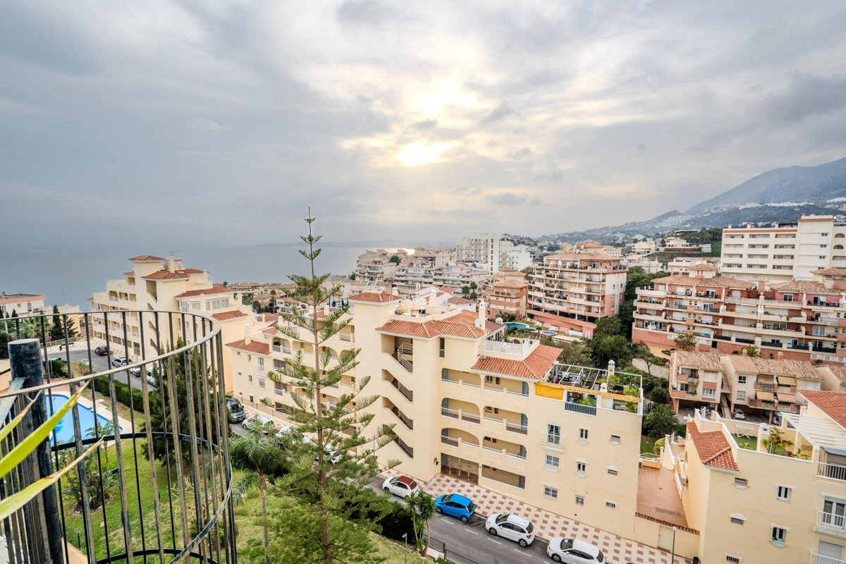 Penthouse Duplex in Torrequebrada-35