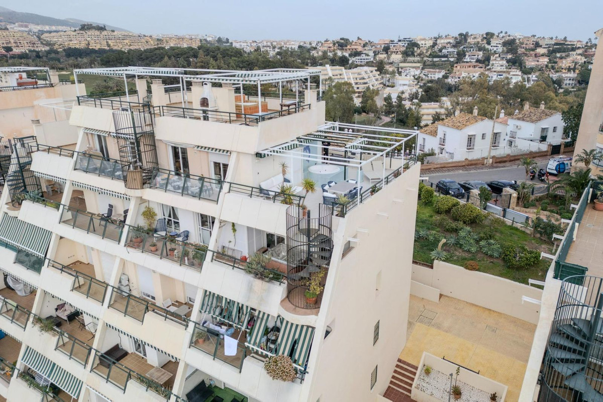 Penthouse Duplex in Torrequebrada-37