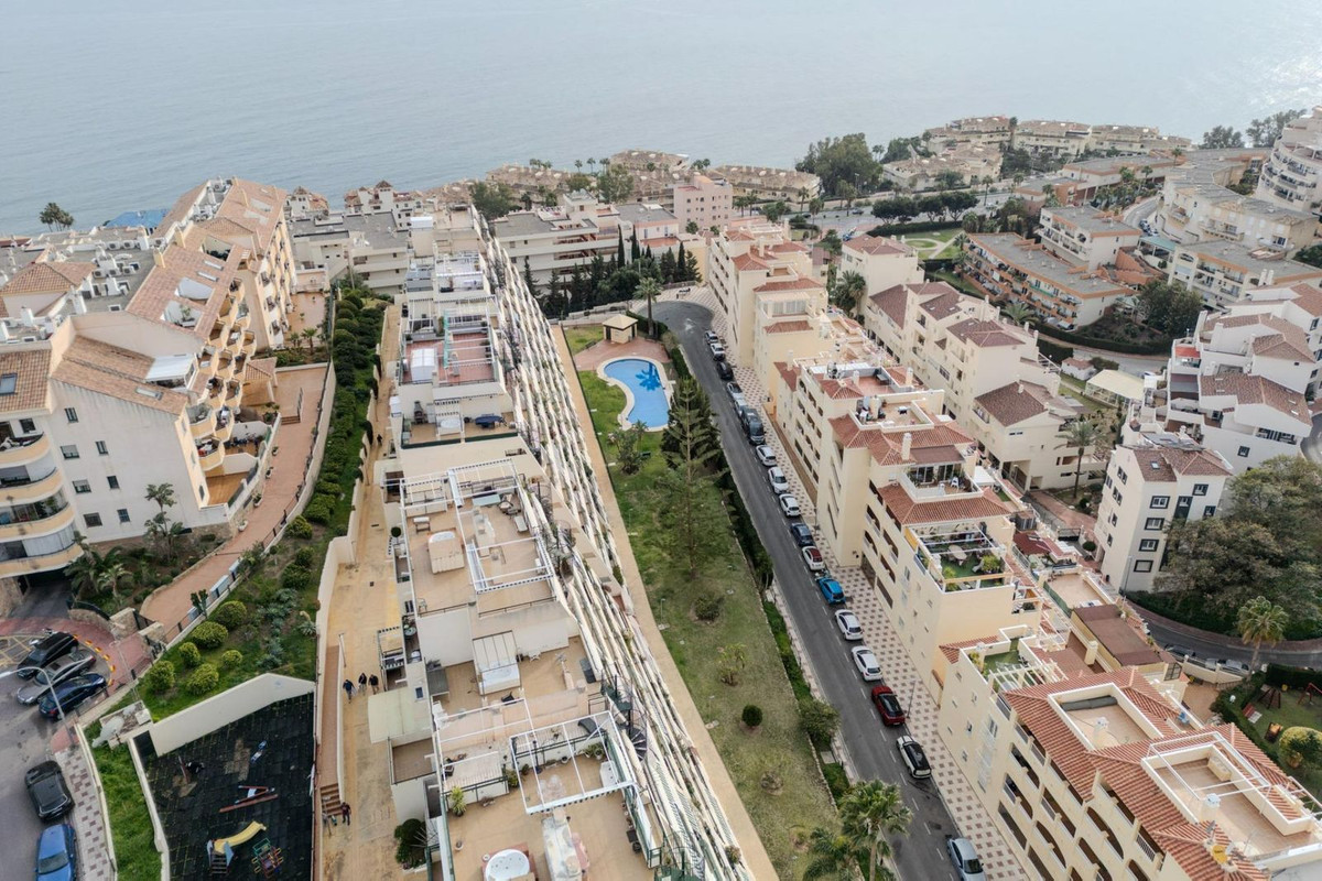 Penthouse Duplex in Torrequebrada-38