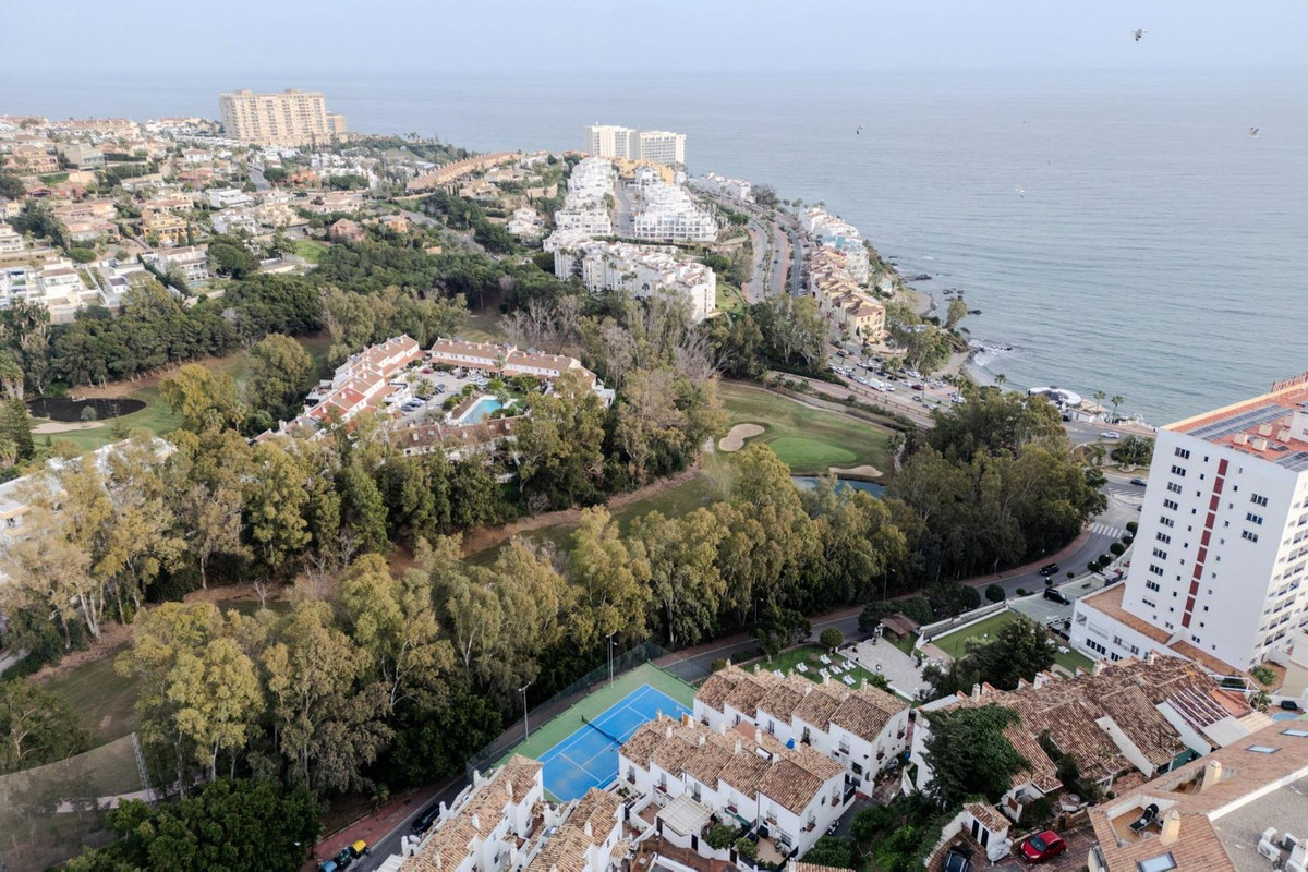Penthouse Duplex in Torrequebrada-39