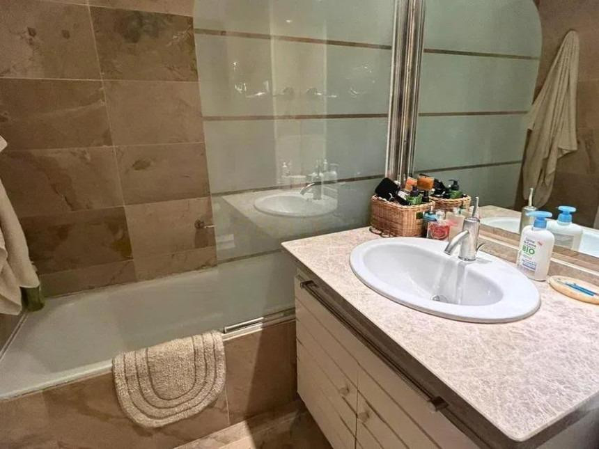 Appartement te koop in Torrequebrada | 3 slaapkamers H5046862
