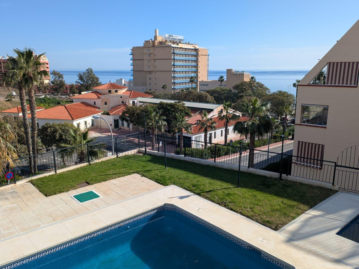 Appartement te koop in Torrequebrada | 3 slaapkamers H5046862